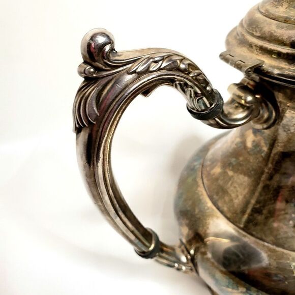 Oneida Silversmith | 🎉HP🎉 Vintage Silver Plated Tea Pot - Picture 4 of 6